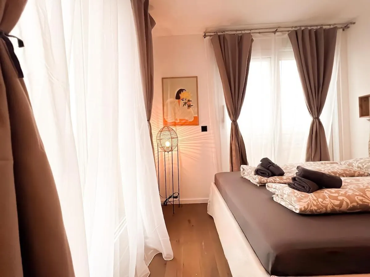 Modern Luxury Penthouse With View Διαμέρισμα Βιέννη